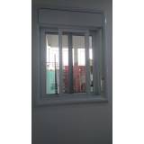 janelas em alumínio com persiana integrada na Hortolândia